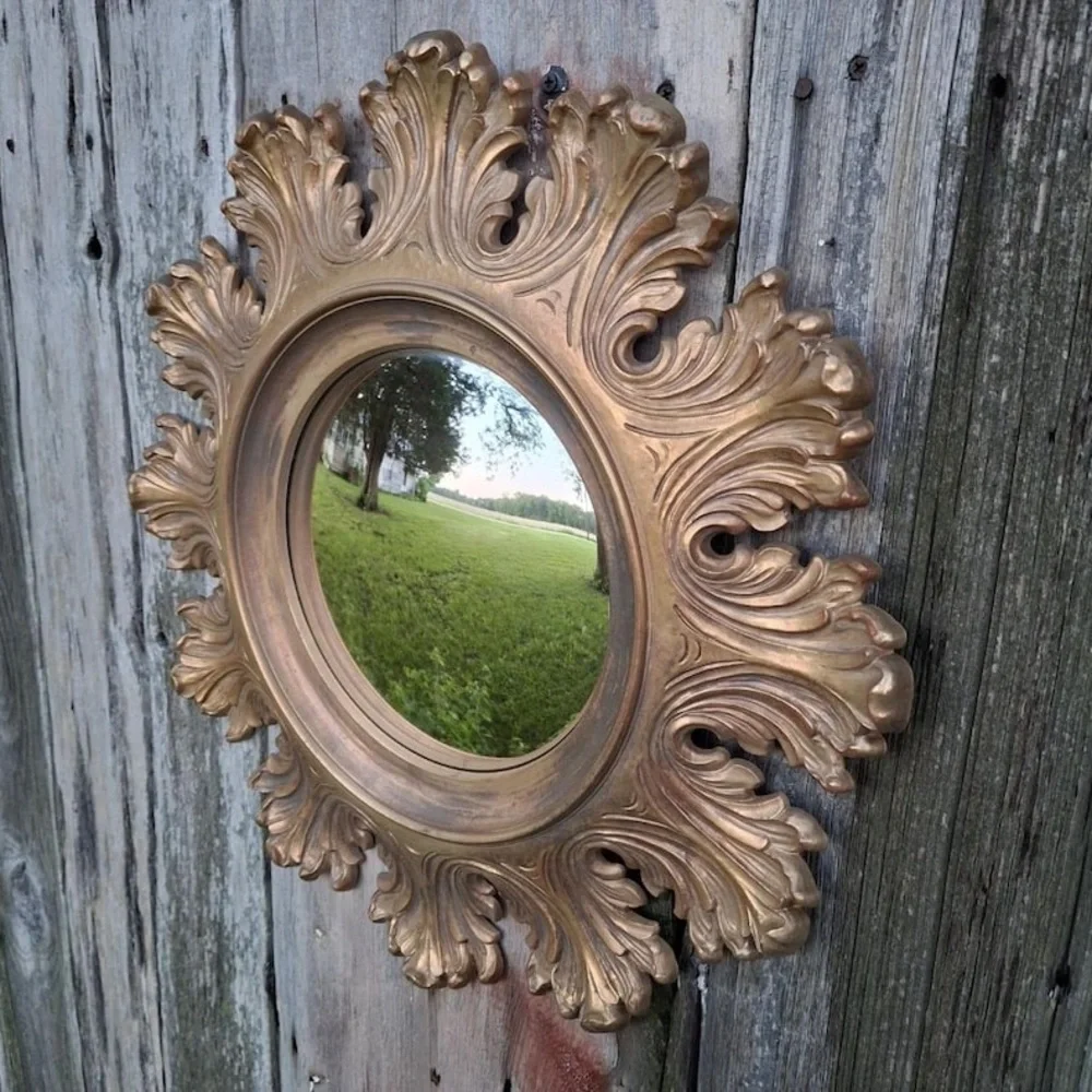 Stunning Vintage Syroco Gold Mirror